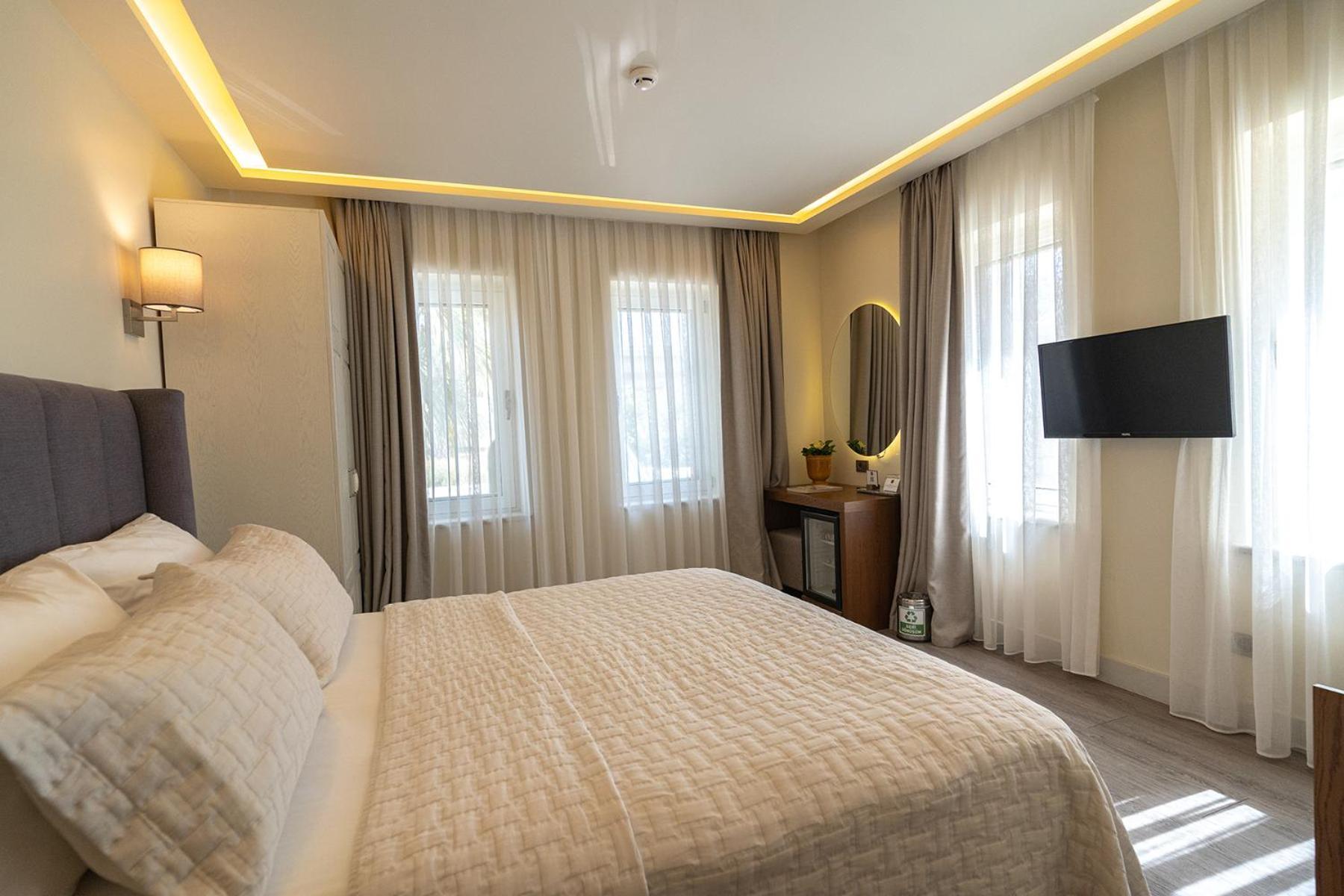 Casa Luna Hotel - Adult Only Alaçatı Exterior photo