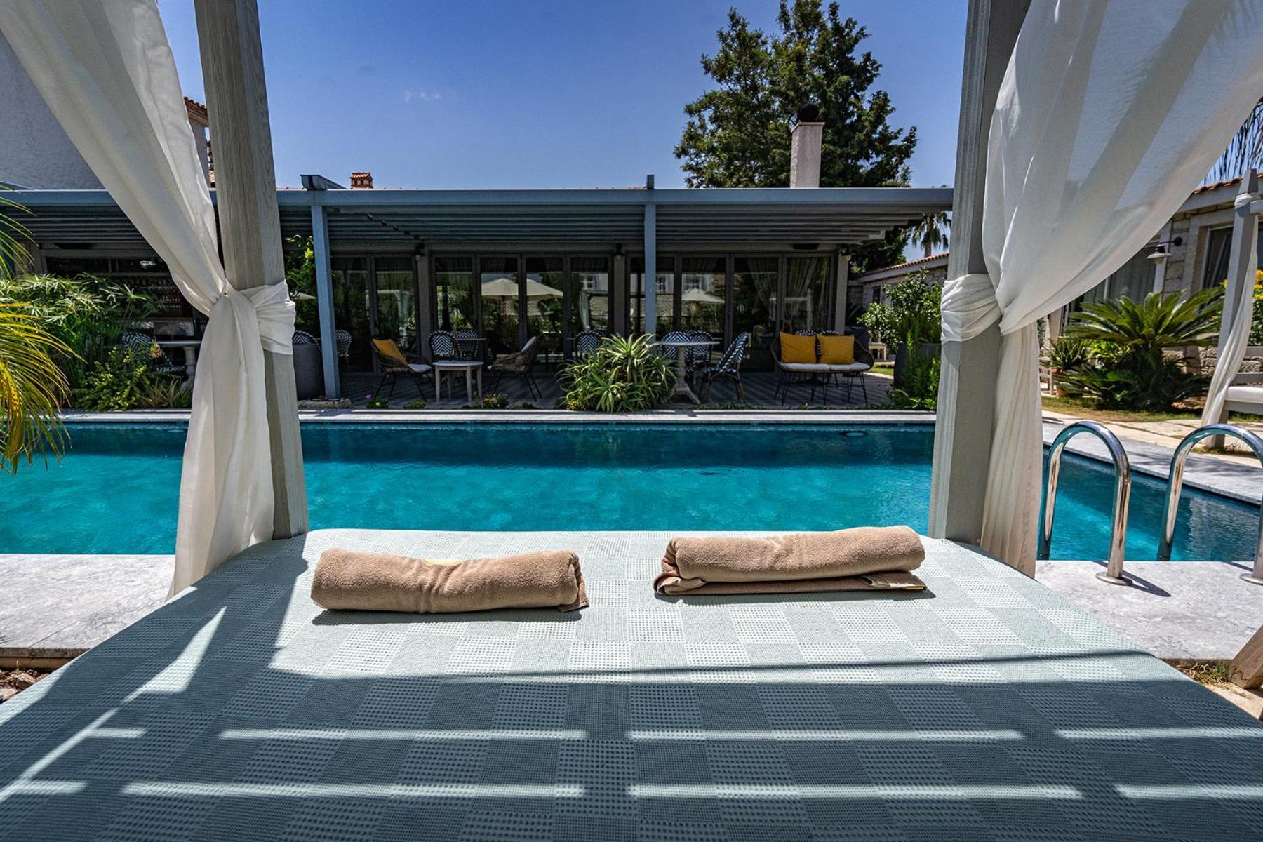 Casa Luna Hotel - Adult Only Alaçatı Exterior photo