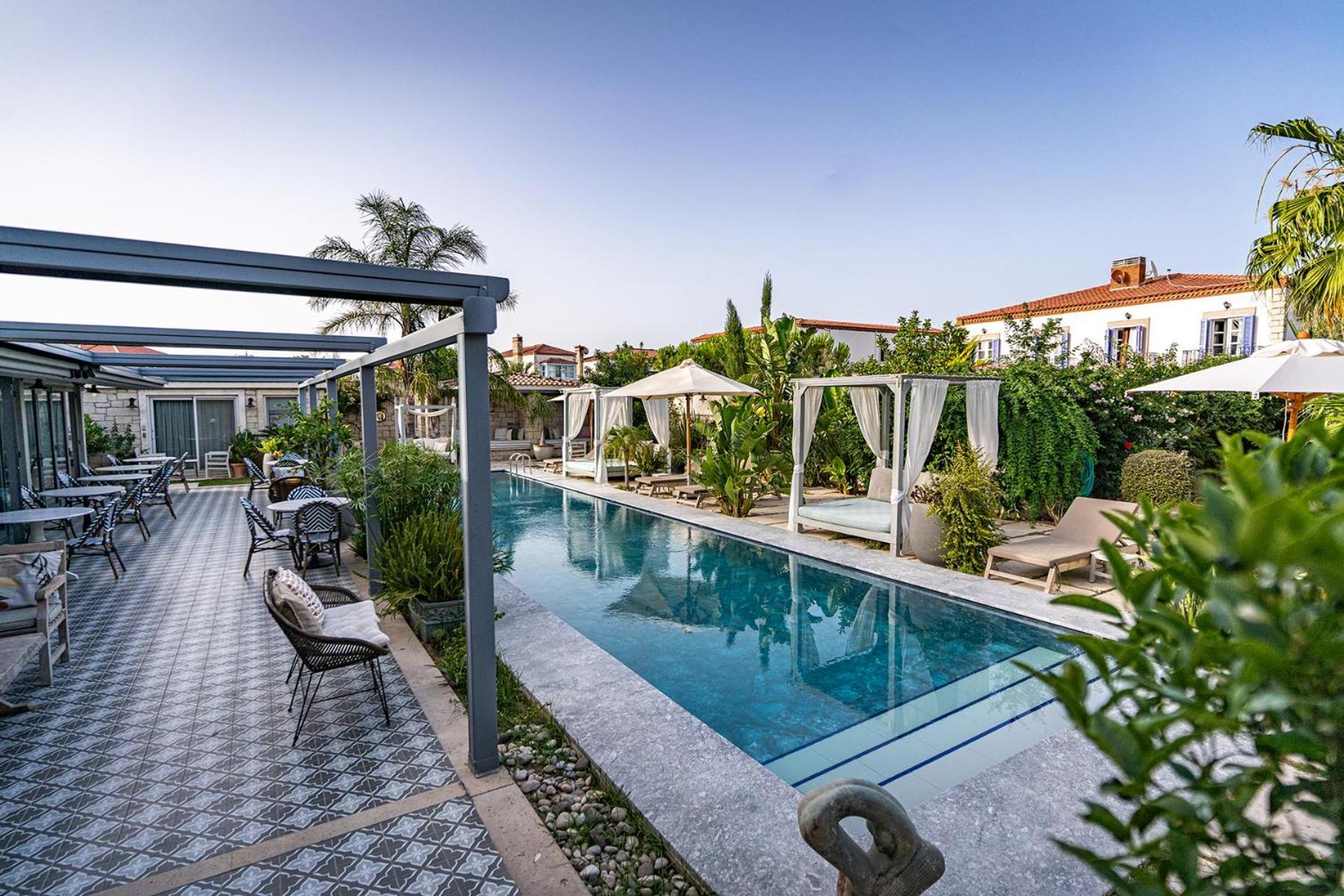 Casa Luna Hotel - Adult Only Alaçatı Exterior photo
